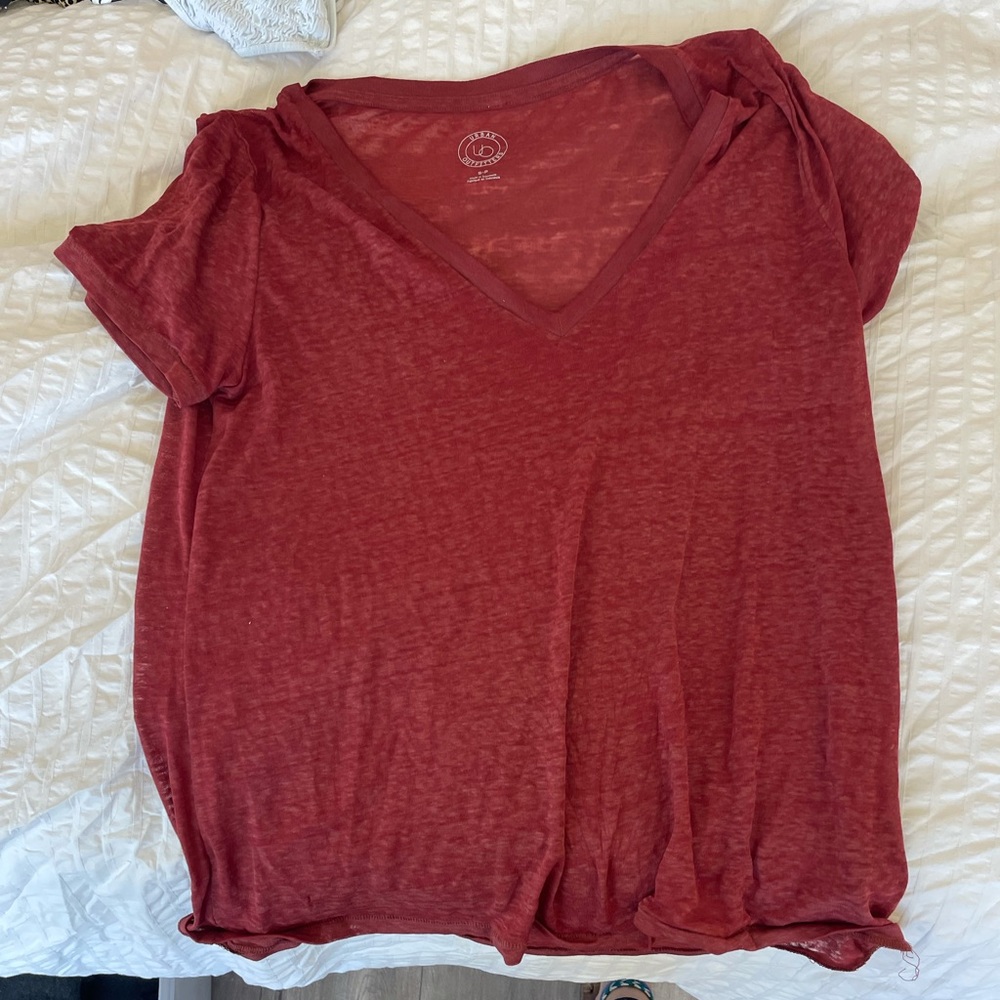 urban outfitters t shirt